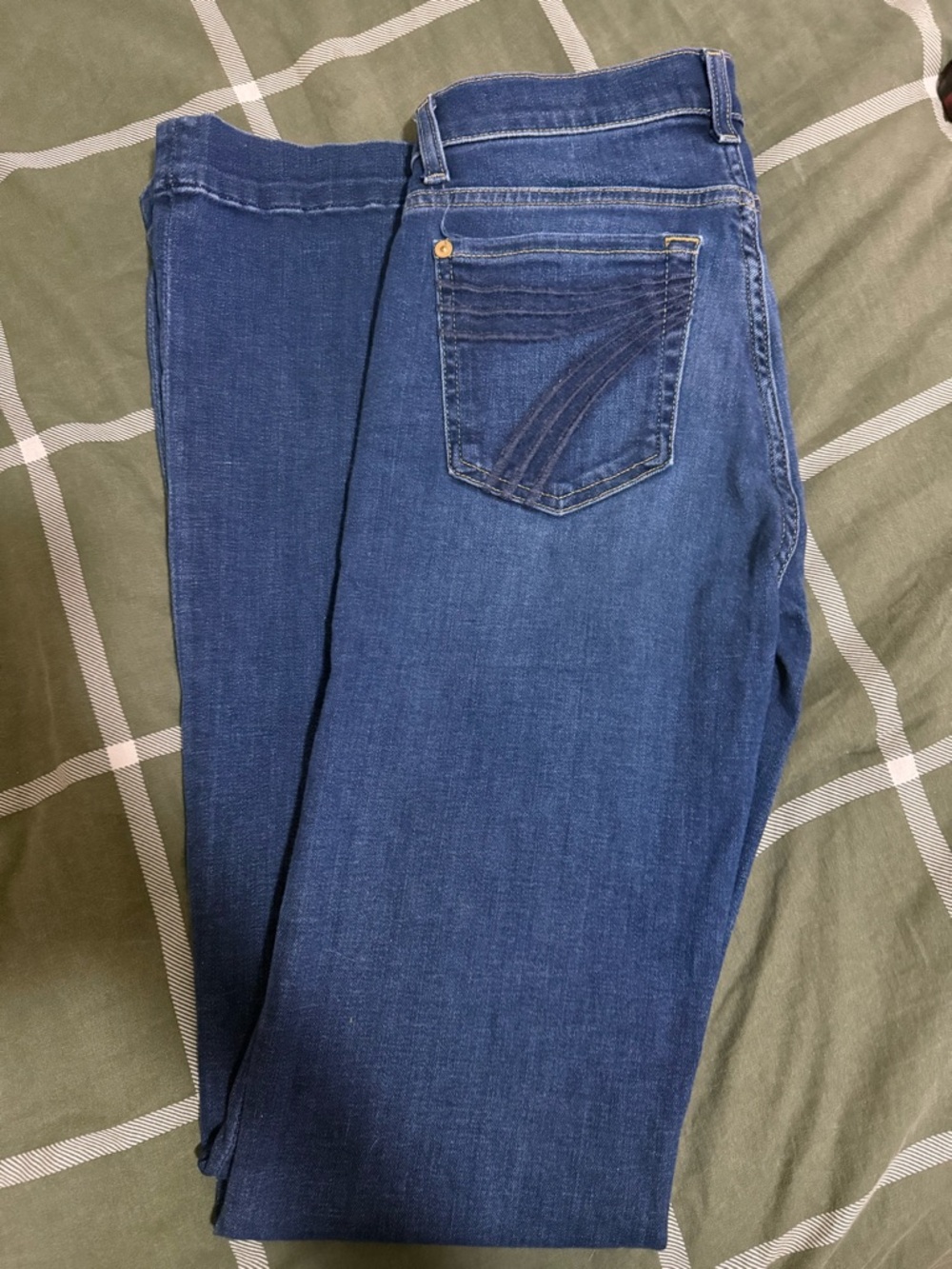 Women's Classic Dark Blue Stretch Jeans